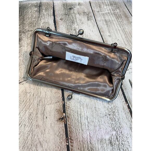 LOFT Ann Taylor Women’s Black Lace Evening Clutch/Bag - Picture 2 of 4